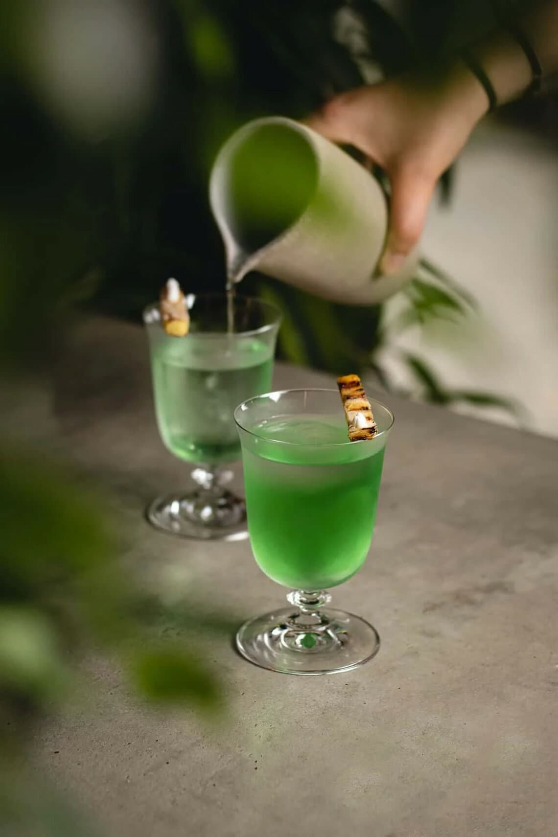 Sophisticated bar and bistro image 5