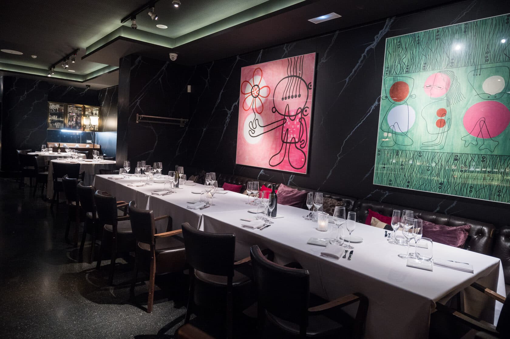 Speakeasy restaurant / Old school bar image 4